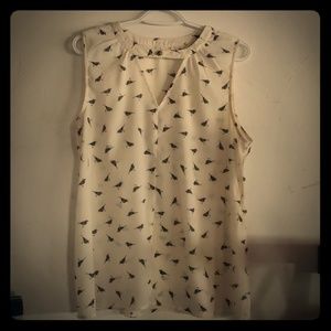 Sleeveless Shirt with Birds